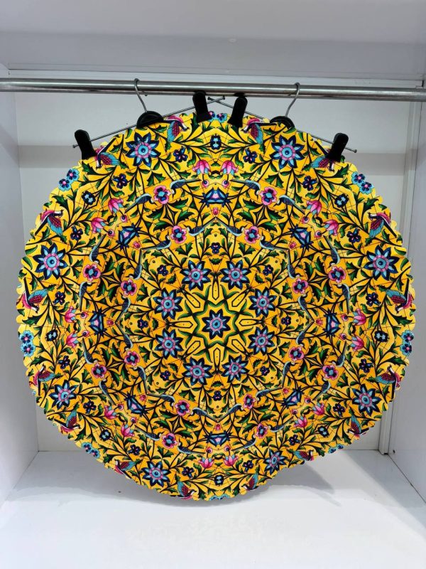 رومیزی گرد طرح پرستو