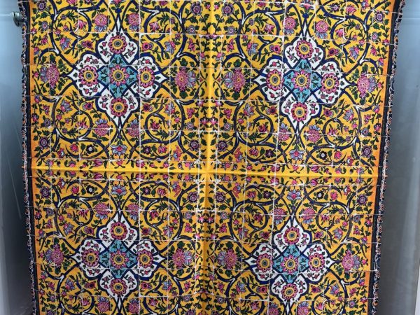 رومیزی مربع طرح گلشن