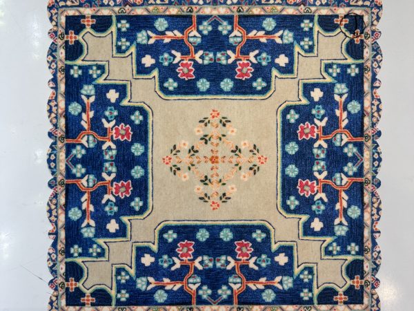 رومیزی عسلی طرح مهرآیین