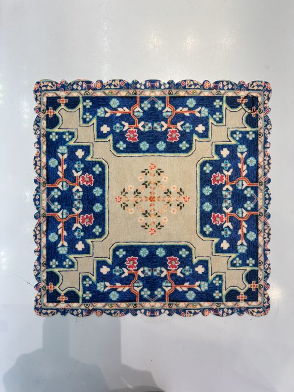 رومیزی عسلی طرح مهرآیین