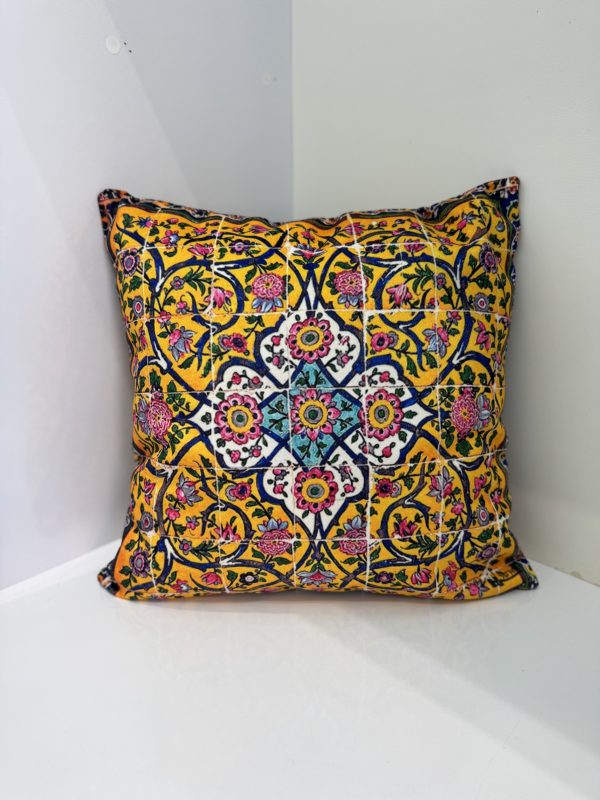 کاور کوسن طرح گلشن