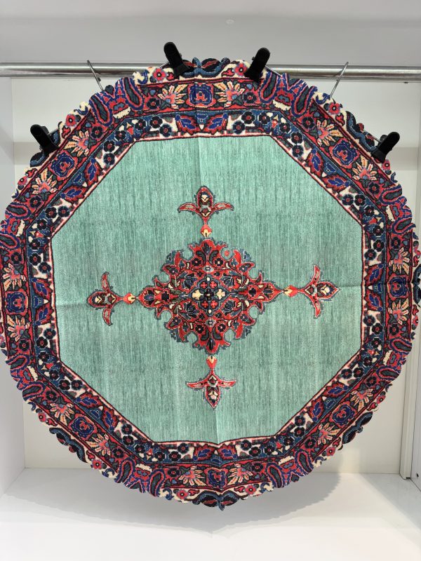 رومیزی گرد طرح صنم