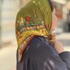 مینی اسکارف طرح حاشیه گل سدری