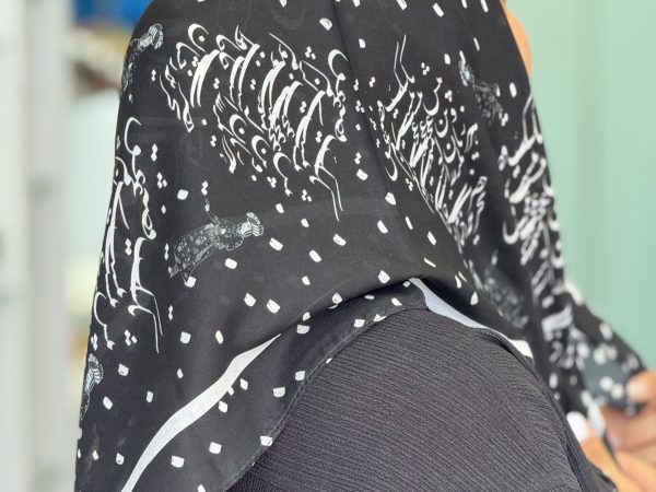 مینی اسکارف طرح حافظ مشکی
