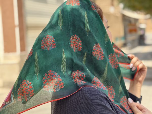 مینی اسکارف طرح نارملا سبز