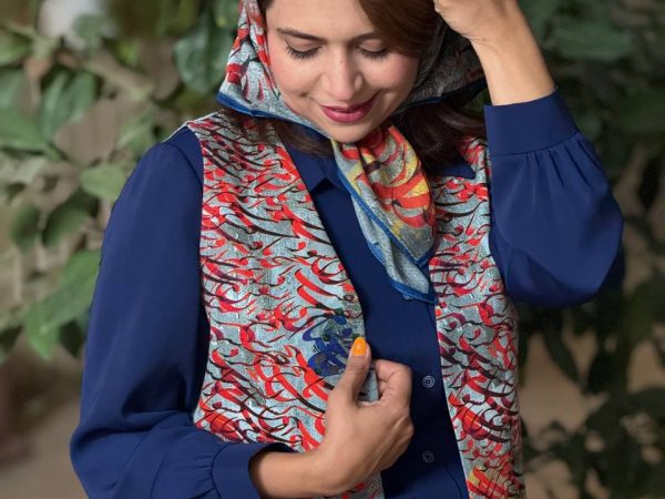 جلیقه طرح آرزو طوسی قرمز