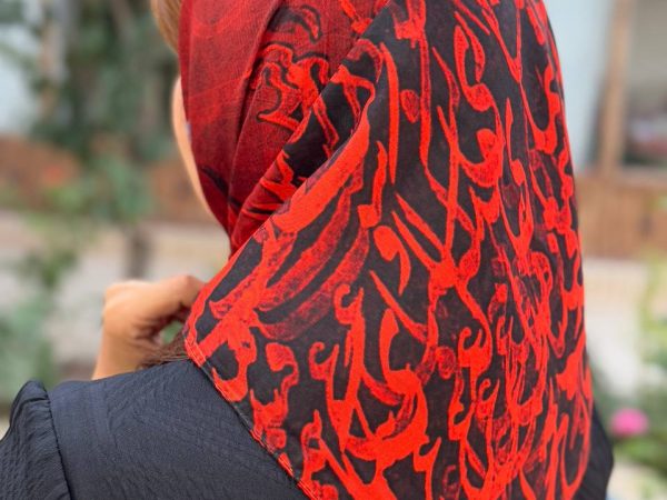 مینی اسکارف طرح باغ گلستان-زرشکی